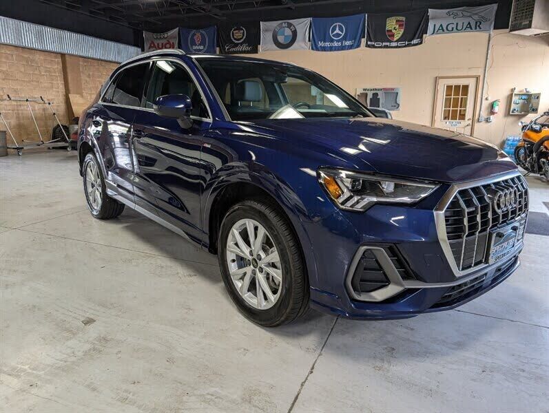 2025 AUDI Q3