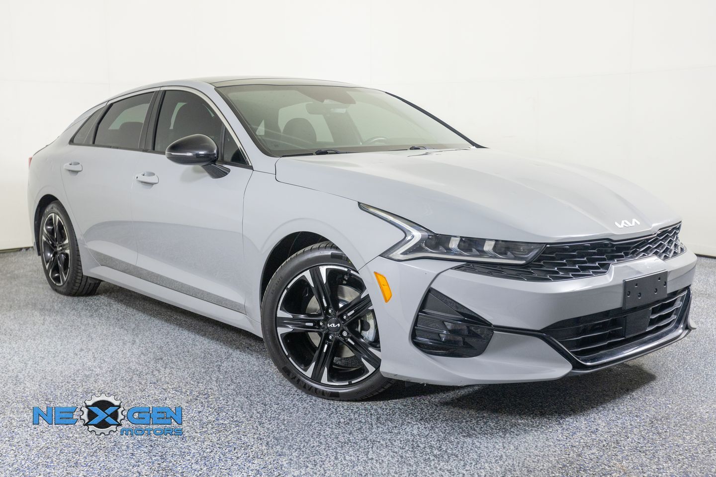 2022 KIA K5