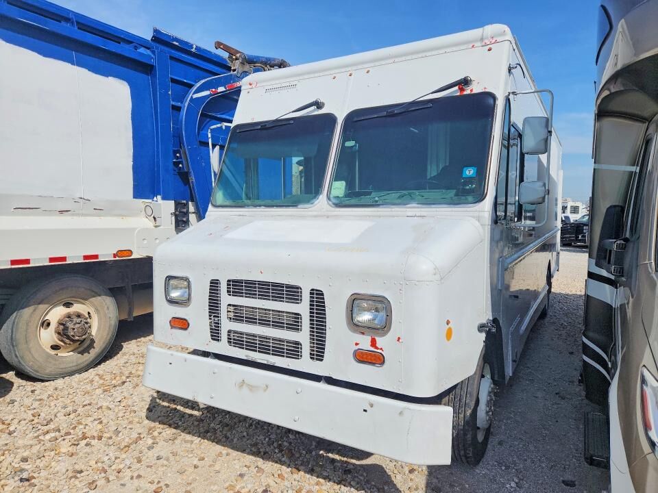 2015 FORD Commercial Chassis