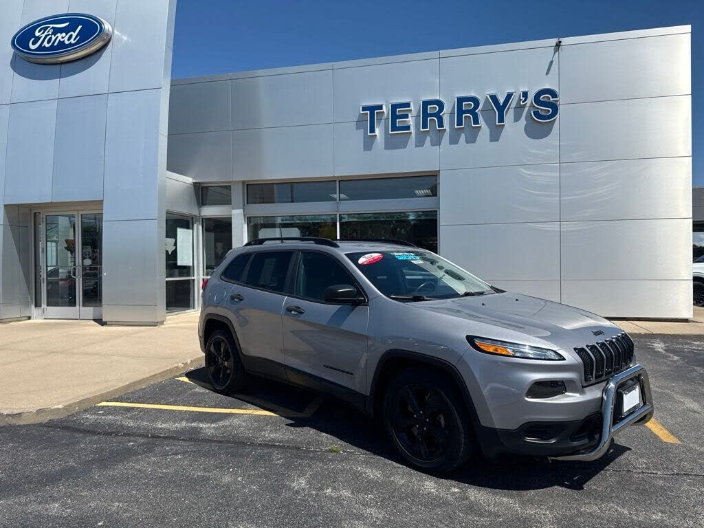 2017 JEEP Cherokee