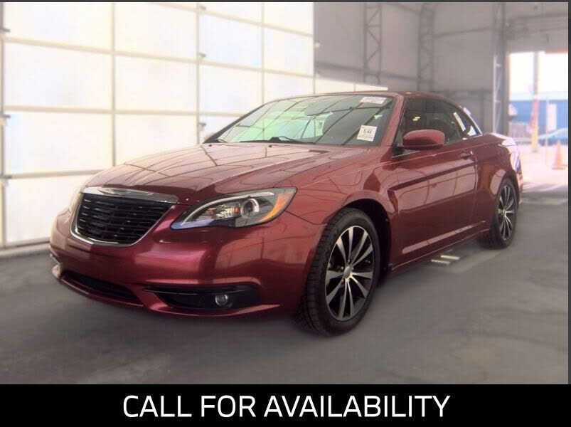 2013 CHRYSLER 200