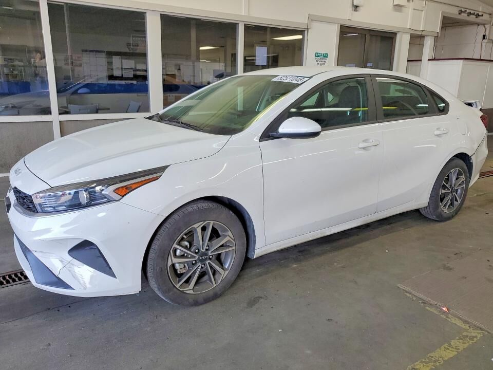 2024 KIA Forte