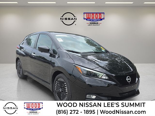2025 NISSAN Leaf