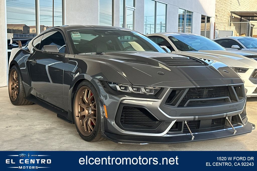 2025 FORD Mustang