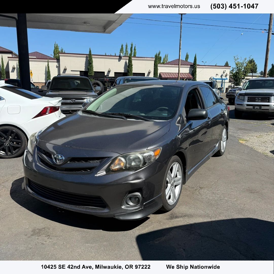 2013 TOYOTA Corolla