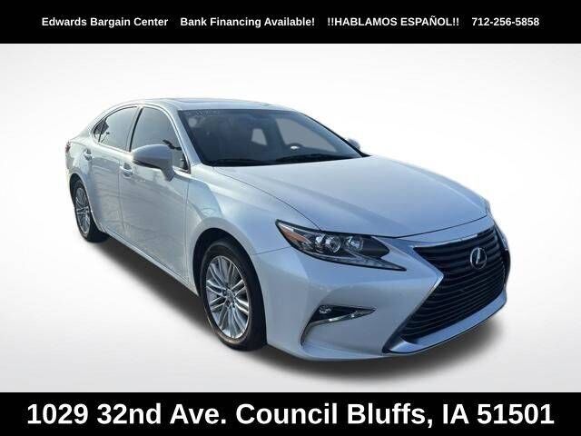 2016 LEXUS ES