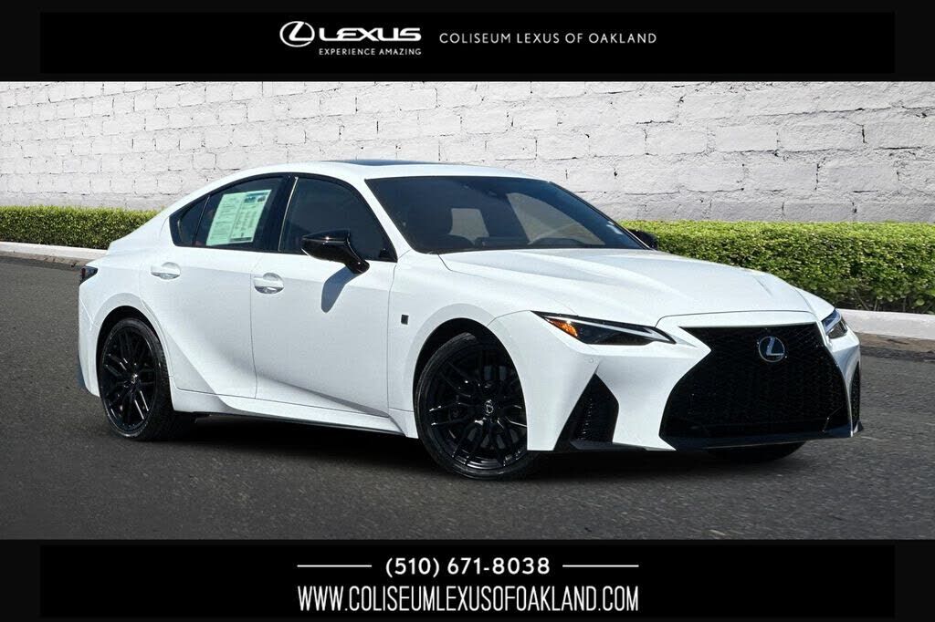 2024 LEXUS IS