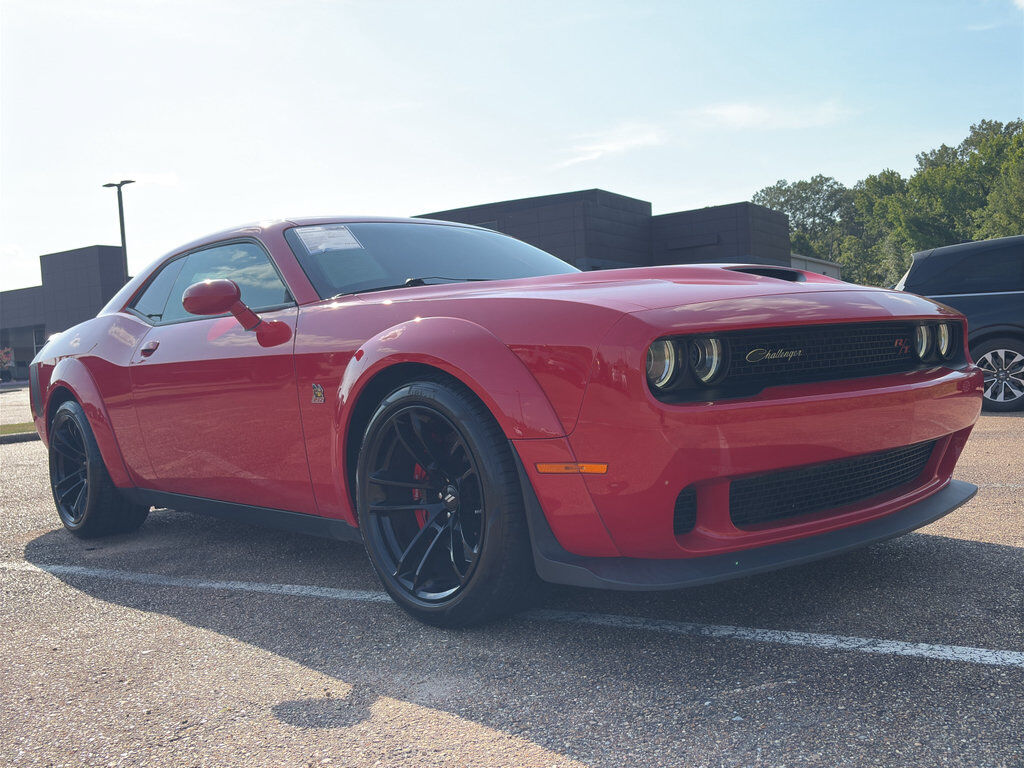 2020 DODGE Challenger
