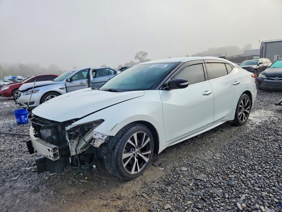 2017 NISSAN Maxima
