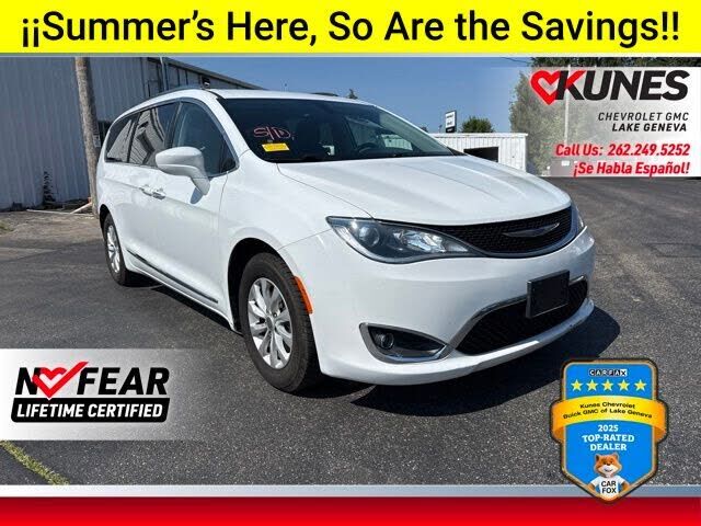 2019 CHRYSLER Pacifica