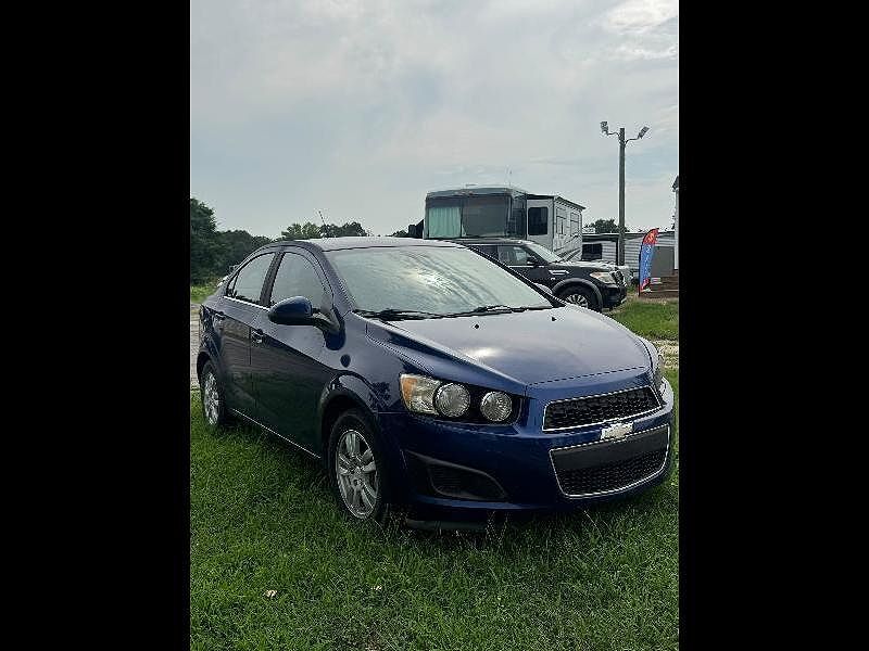 2013 CHEVROLET Sonic