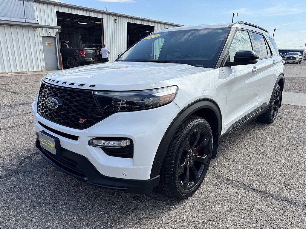 2022 FORD Explorer