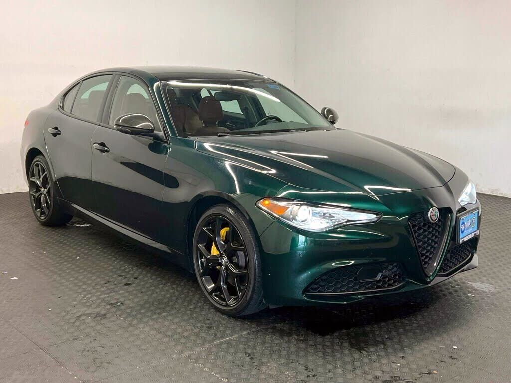 2021 ALFA ROMEO Giulia