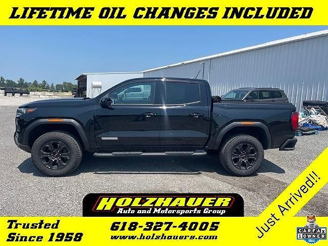 2025 GMC Canyon