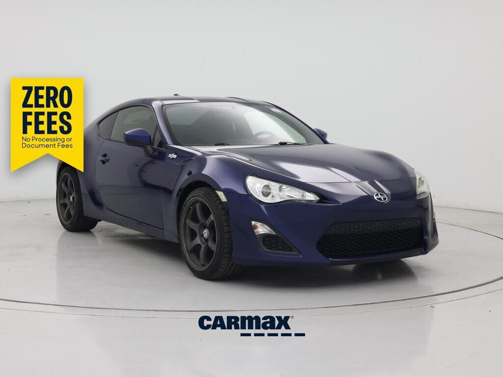 2014 TOYOTA Scion