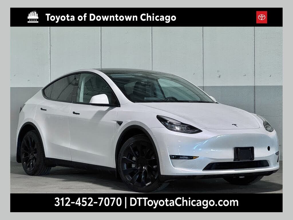 2023 TESLA Model Y