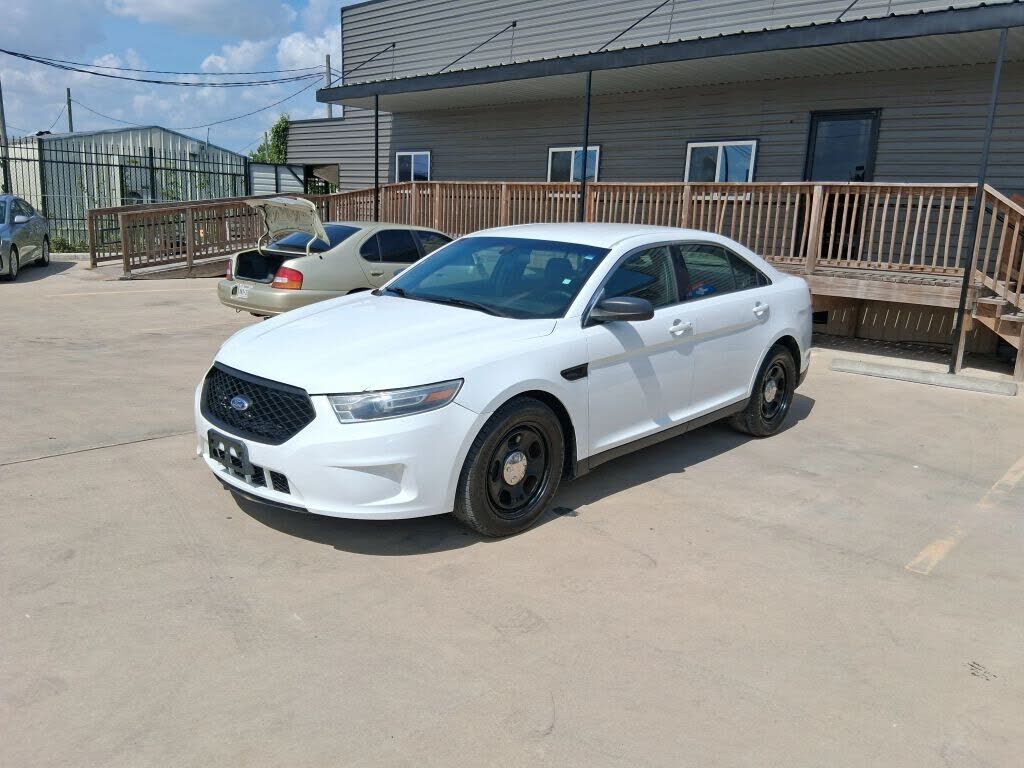 2017 FORD Taurus