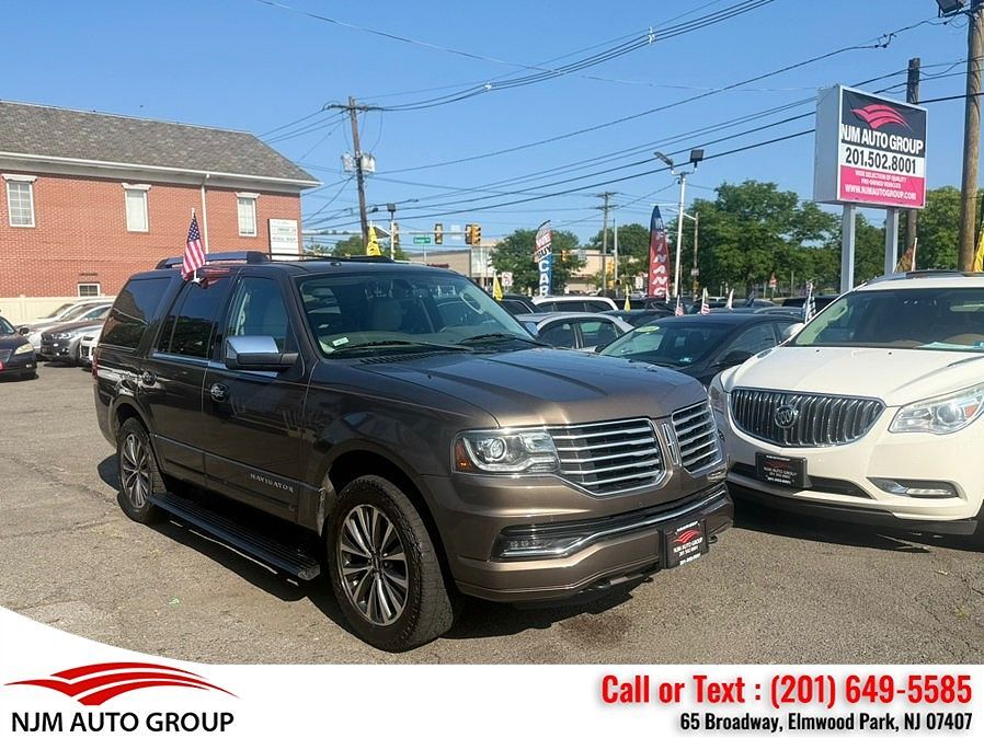 2015 LINCOLN Navigator
