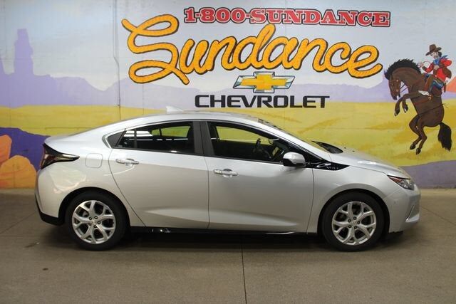 2017 CHEVROLET Volt
