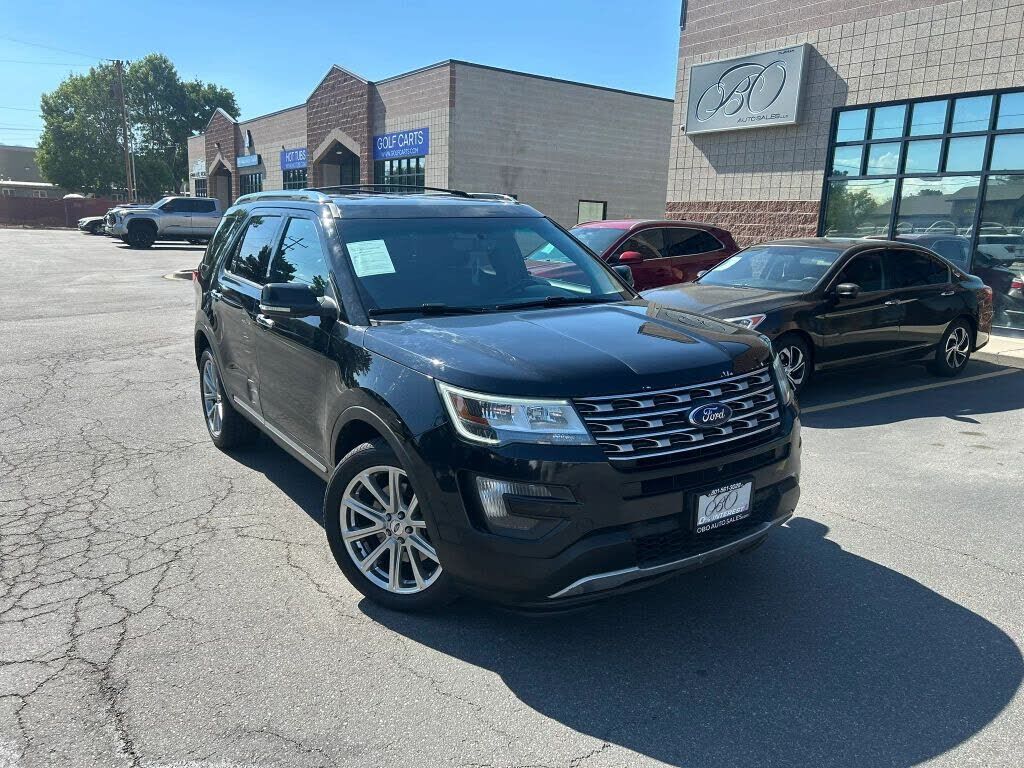 2016 FORD Explorer