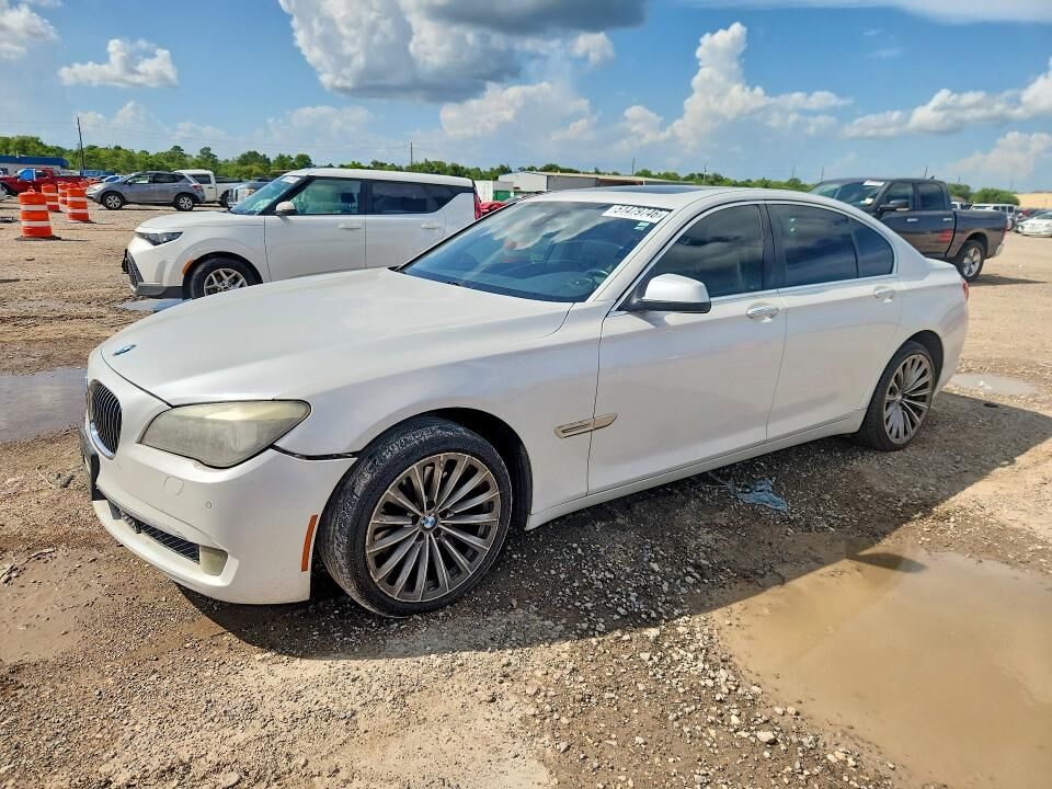 2012 BMW 7 Series