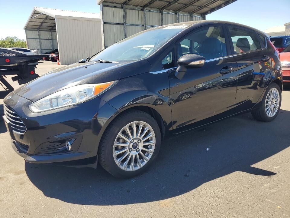 2015 FORD Fiesta