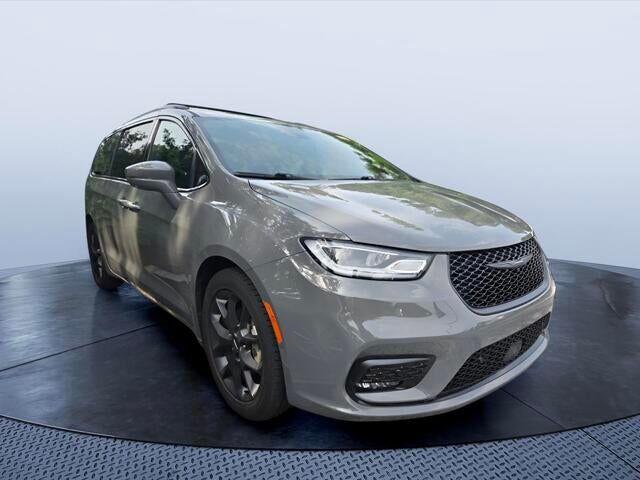 2022 CHRYSLER Pacifica