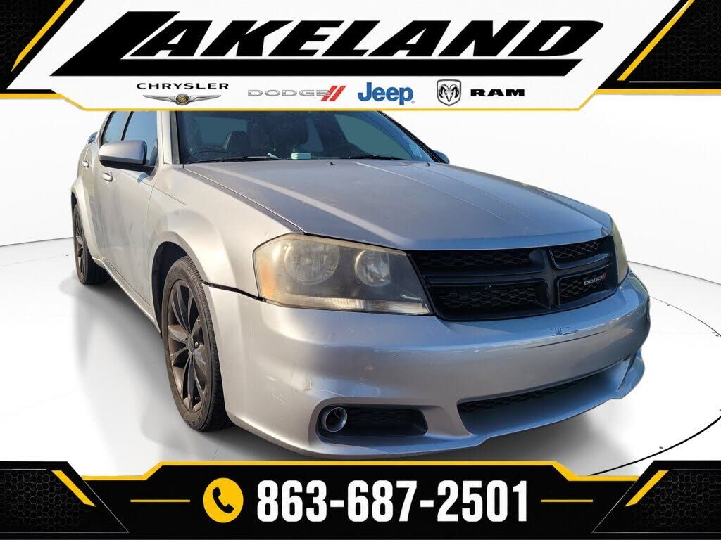 2014 DODGE Avenger