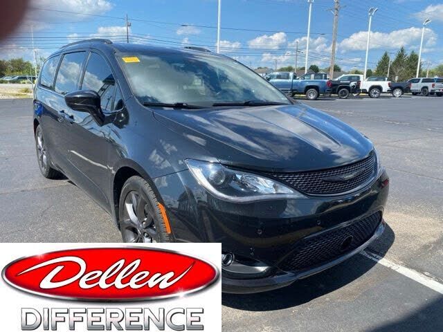 2019 CHRYSLER Pacifica