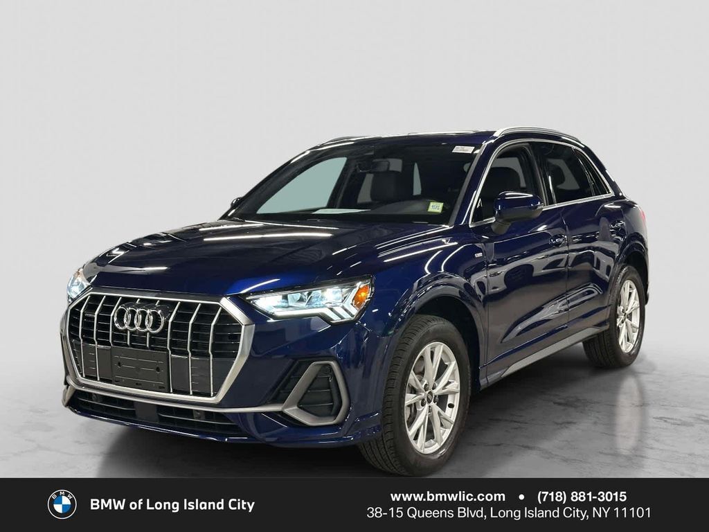 2024 AUDI Q3