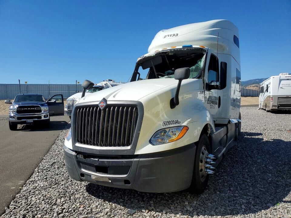 2023 INTERNATIONAL LT625