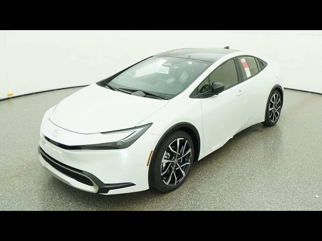 2026 TOYOTA Prius