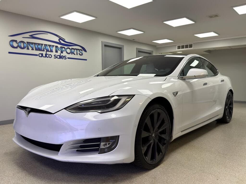 2020 TESLA Model S