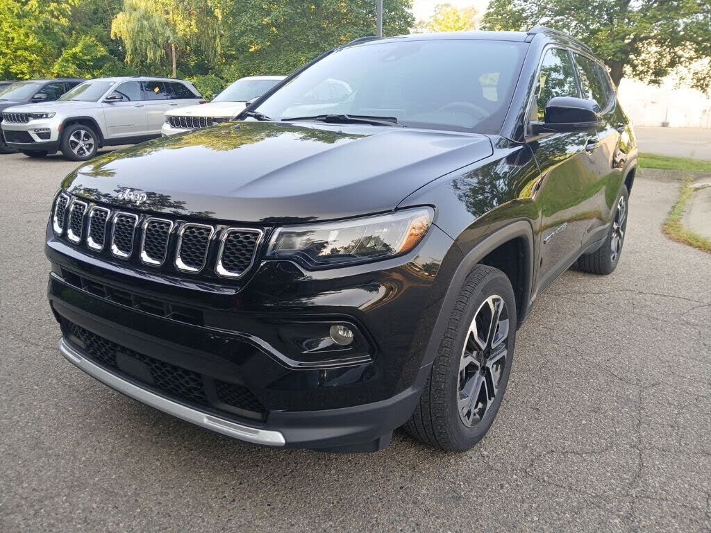 2023 JEEP Compass