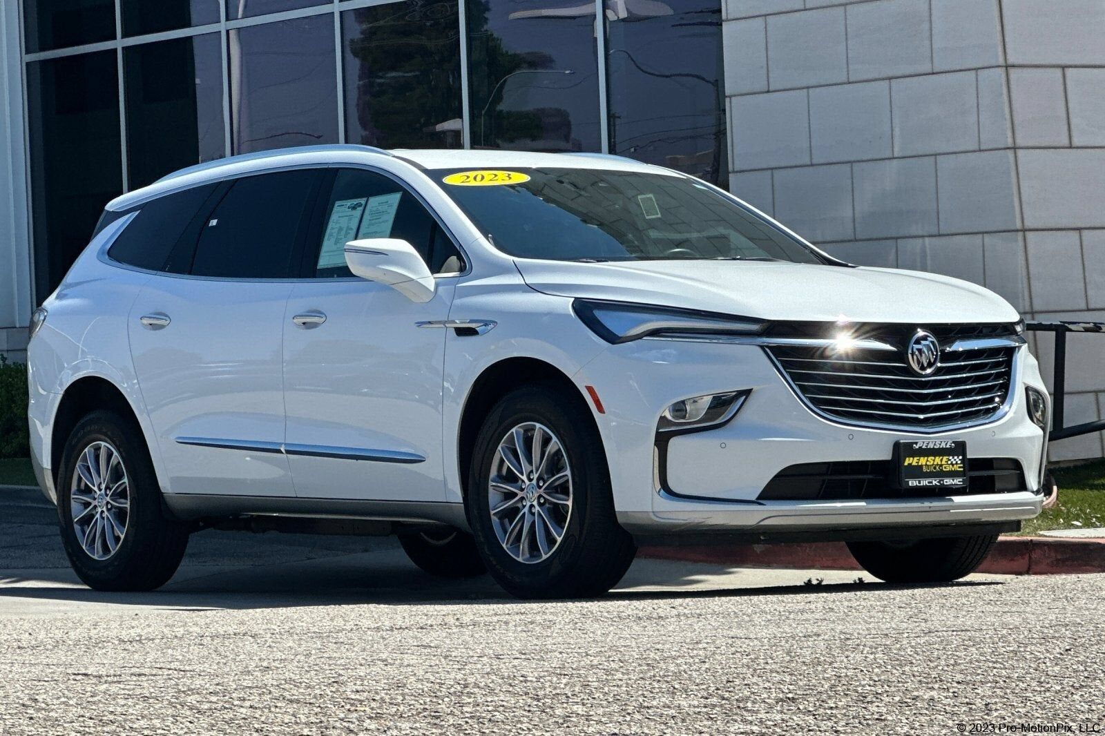 2023 BUICK Enclave