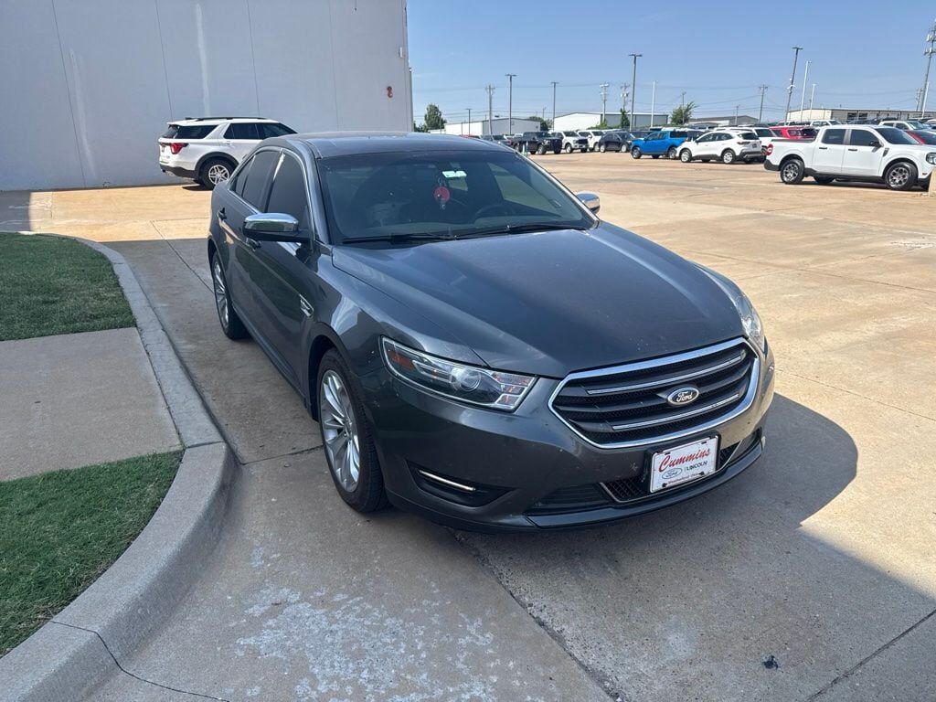 2015 FORD Taurus