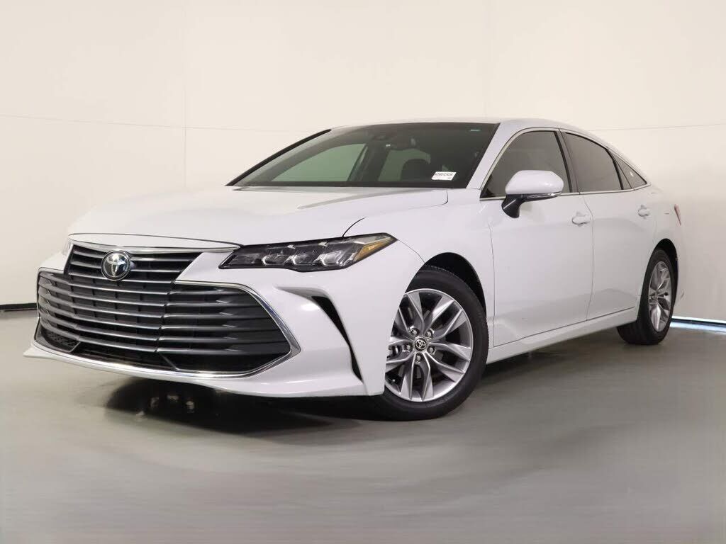 2022 TOYOTA Avalon