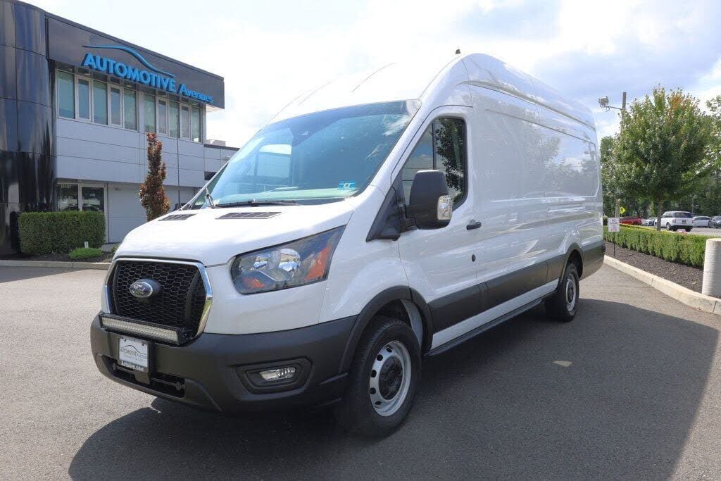 2024 FORD Transit
