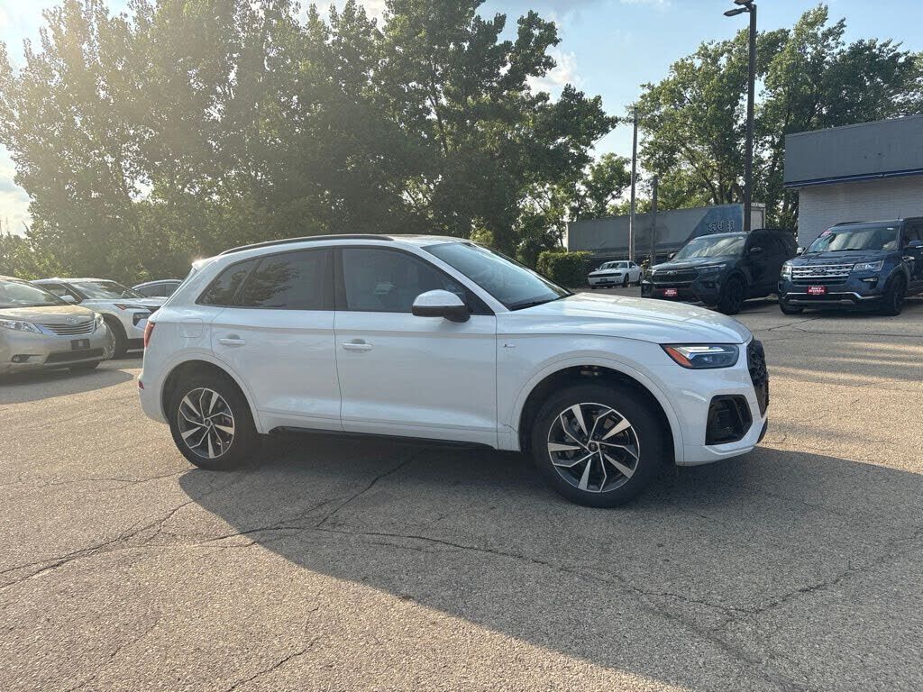2024 AUDI Q5