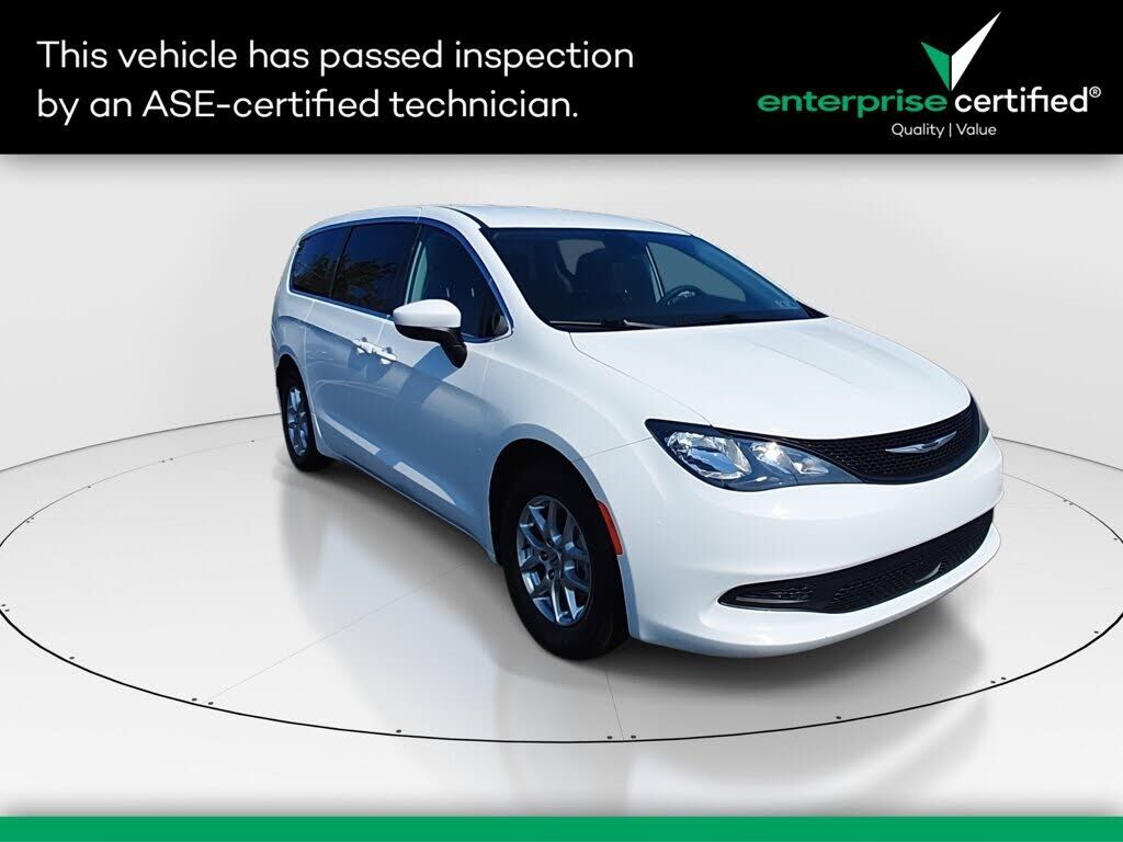 2023 CHRYSLER Voyager