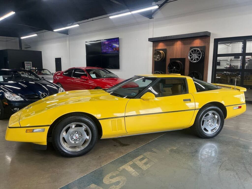 1988 CHEVROLET Corvette