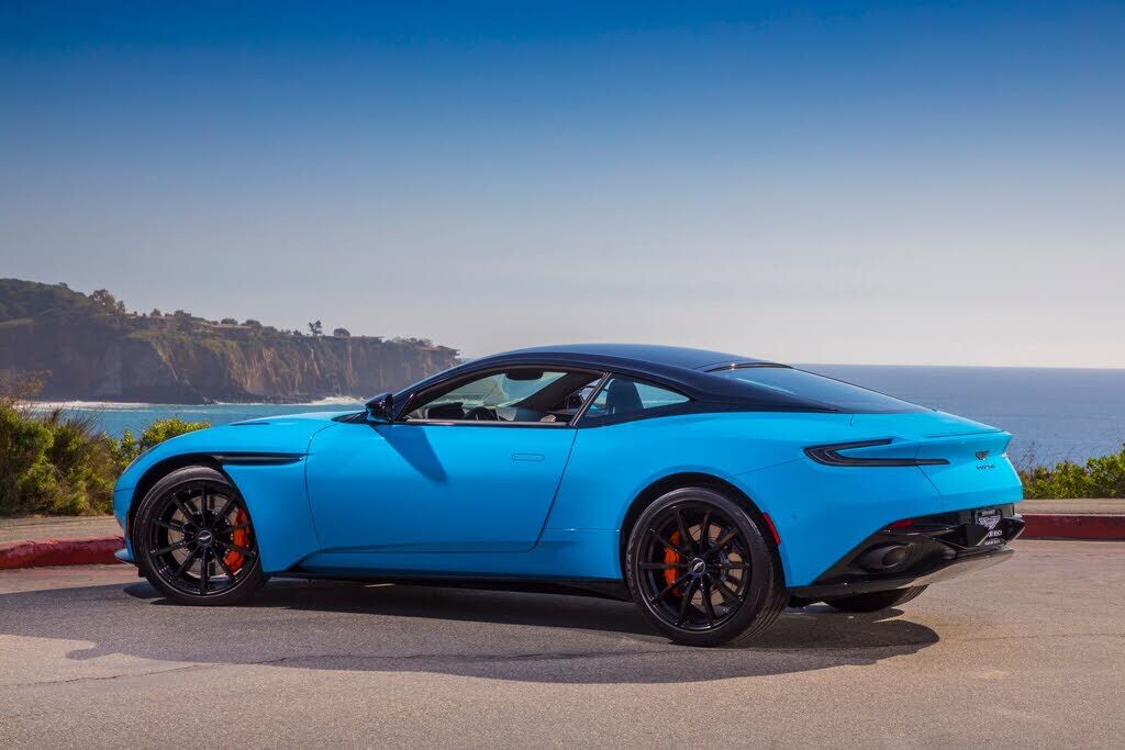 2019 ASTON MARTIN DB11