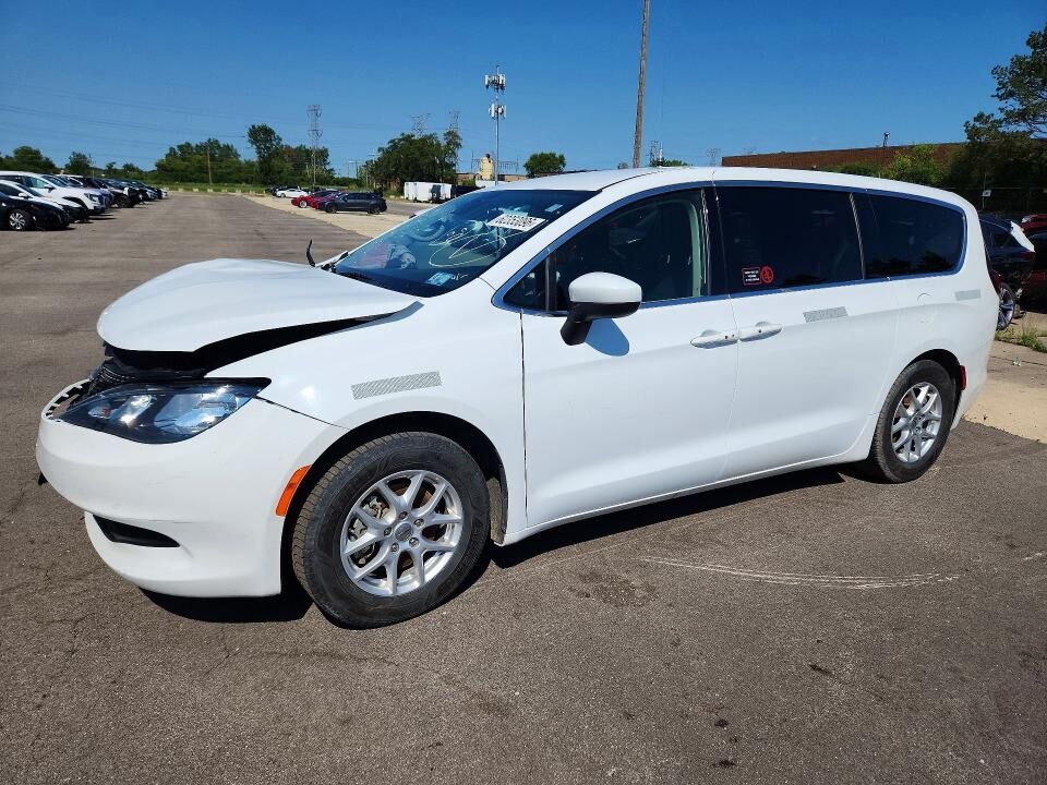 2023 CHRYSLER Voyager