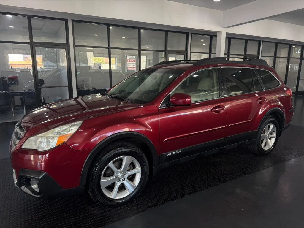 2011 SUBARU Outback