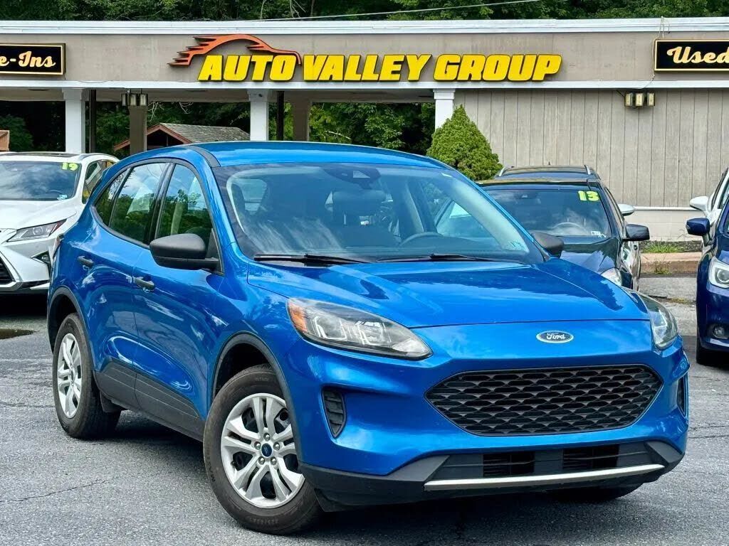 2020 FORD Escape
