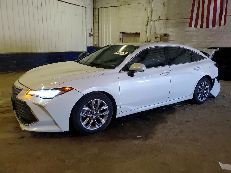 2021 TOYOTA Avalon