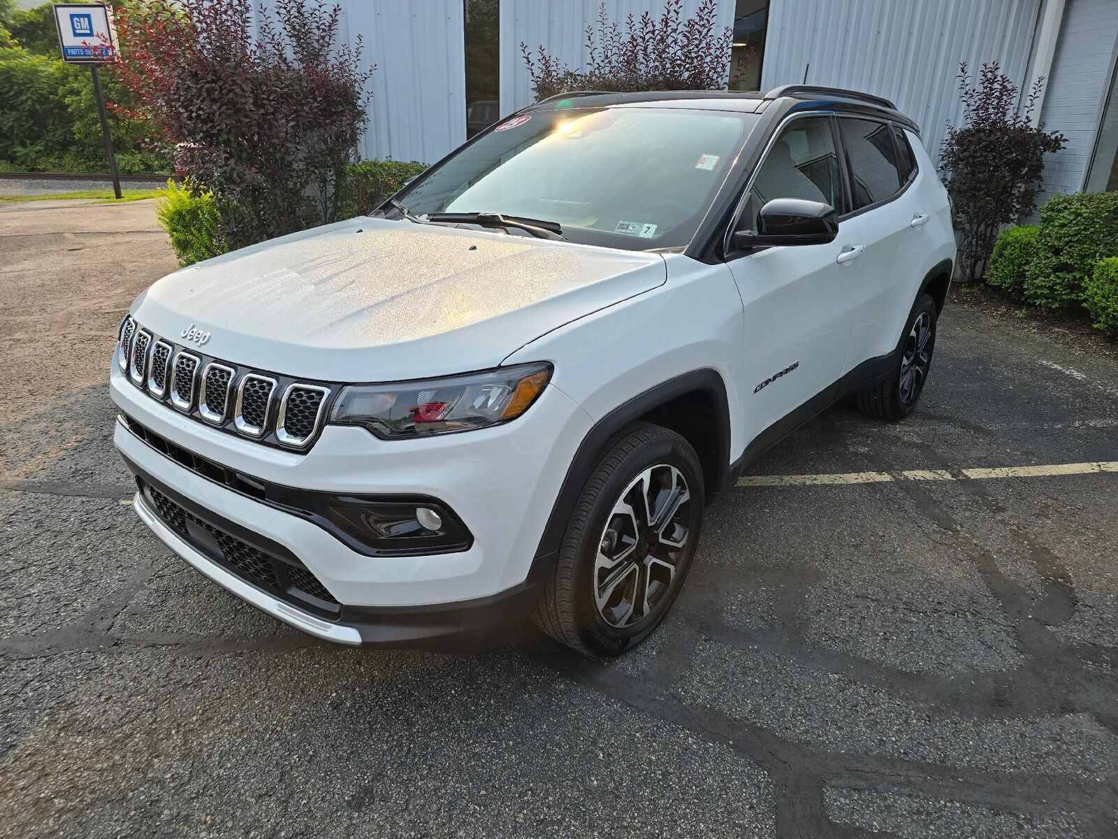 2023 JEEP Compass