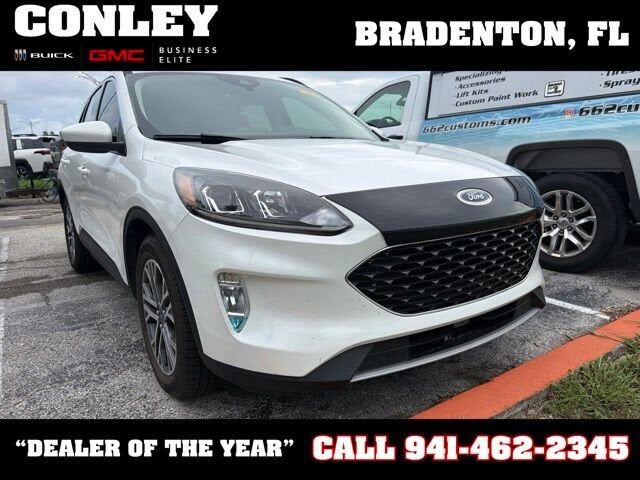 2020 FORD Escape