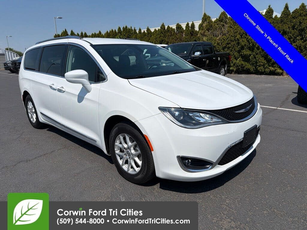 2020 CHRYSLER Pacifica