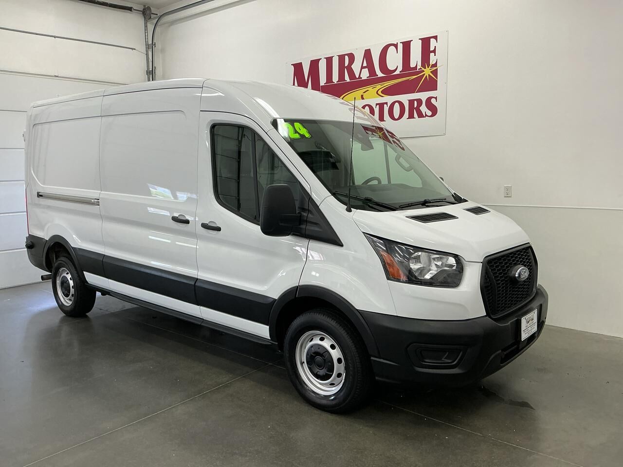 2024 FORD Transit
